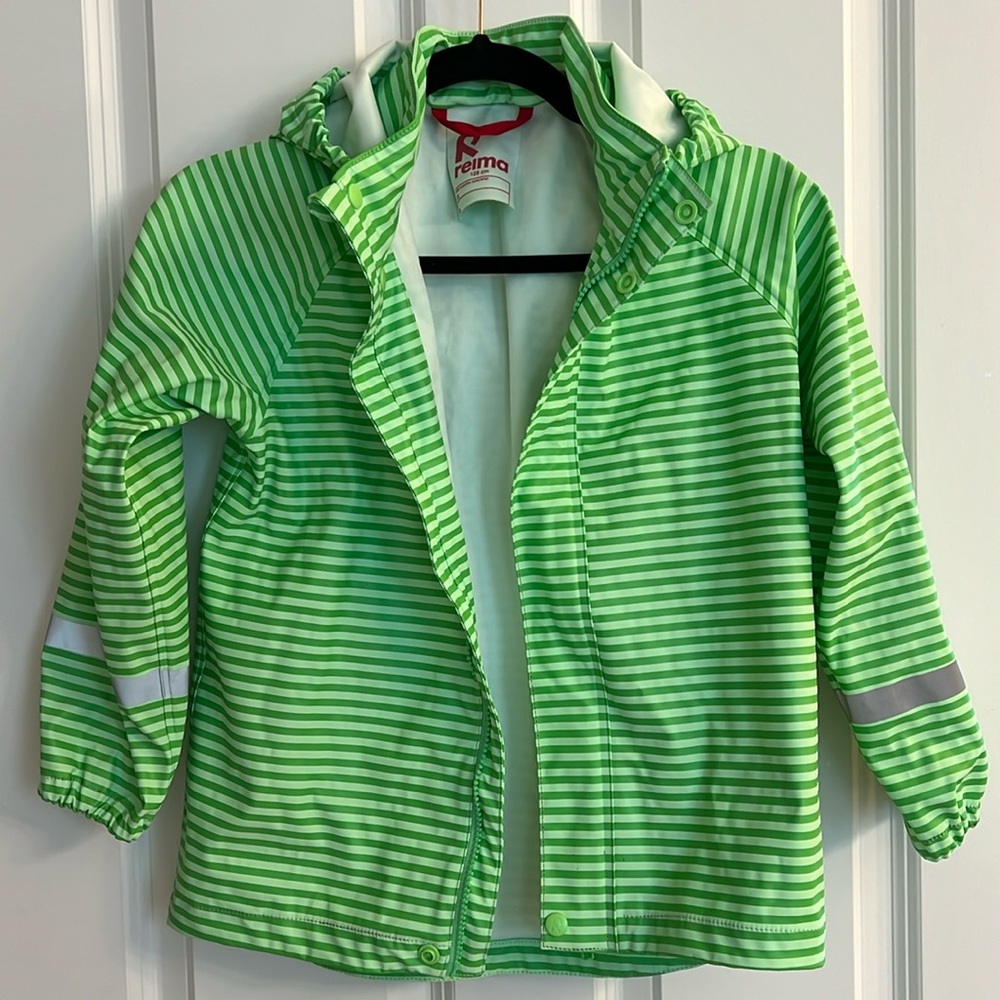 Kids raincoat